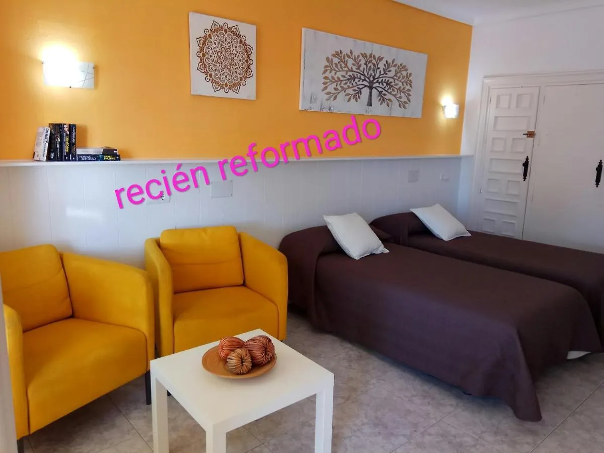 Casa María Carihuela Park Palace Torremolinos 0*,  España